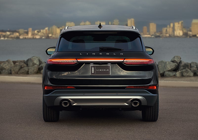 The rear lighting of the 2024 Lincoln Corsair® SUV spans the entire width of the vehicle. | Gary Yeomans Lincoln Ocala in Ocala FL
