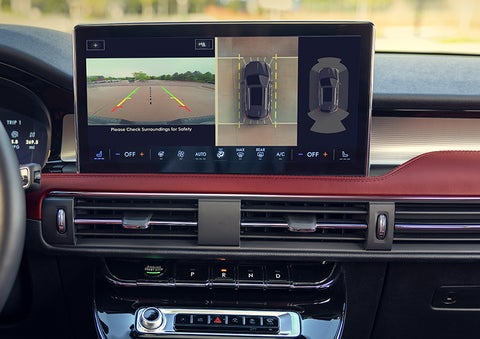 The driver of a 2024 Lincoln Corsair® SUV is shown selecting the drive mode. | Gary Yeomans Lincoln Ocala in Ocala FL